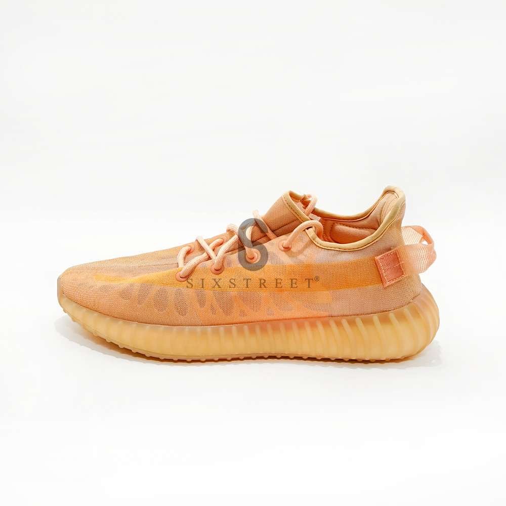 YEEZY 350 Mono Clay GW2870