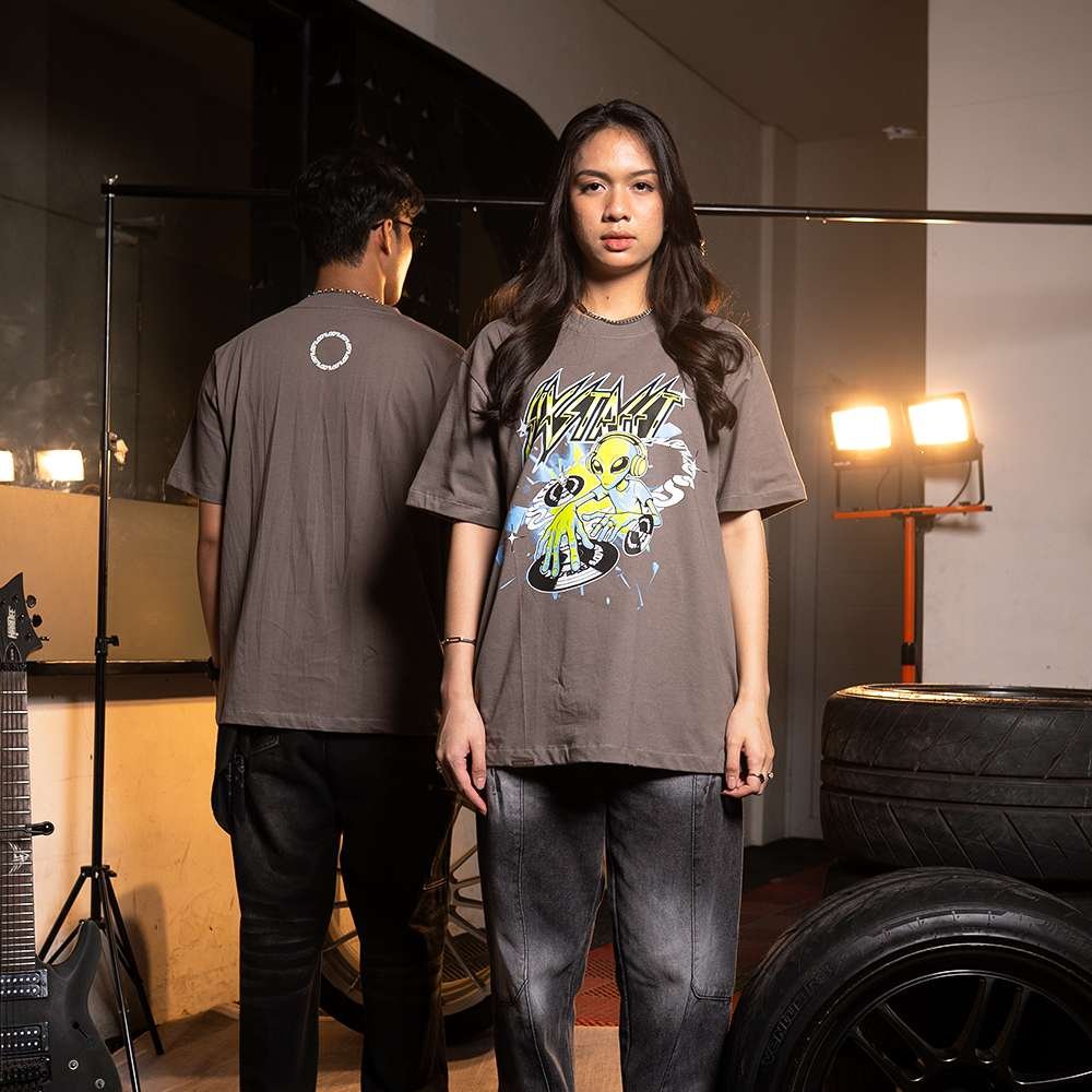 SIXSTREET Tee Green Man Discrew Grey