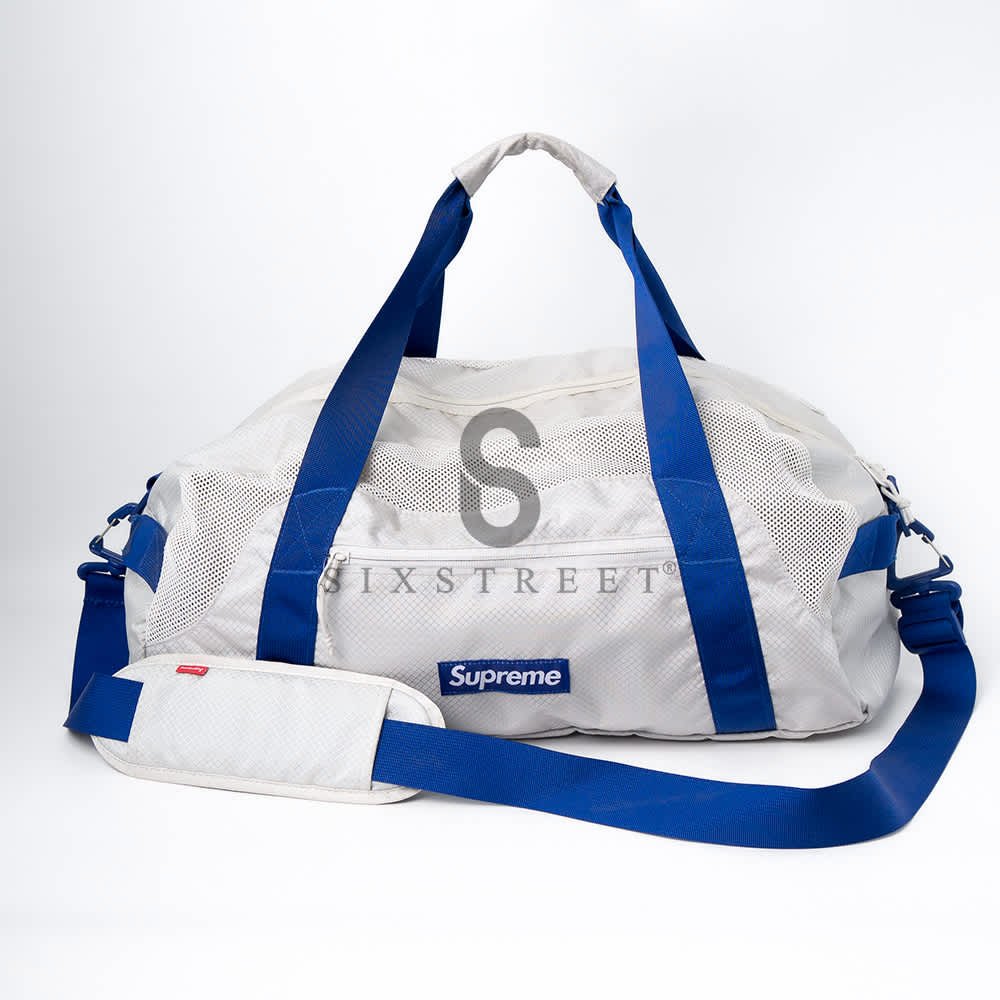 SUPREME Duffle Bag SS 22 Silver