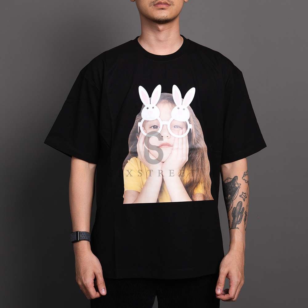 ADLV Tee Baby Face Rabbit Glasses Black