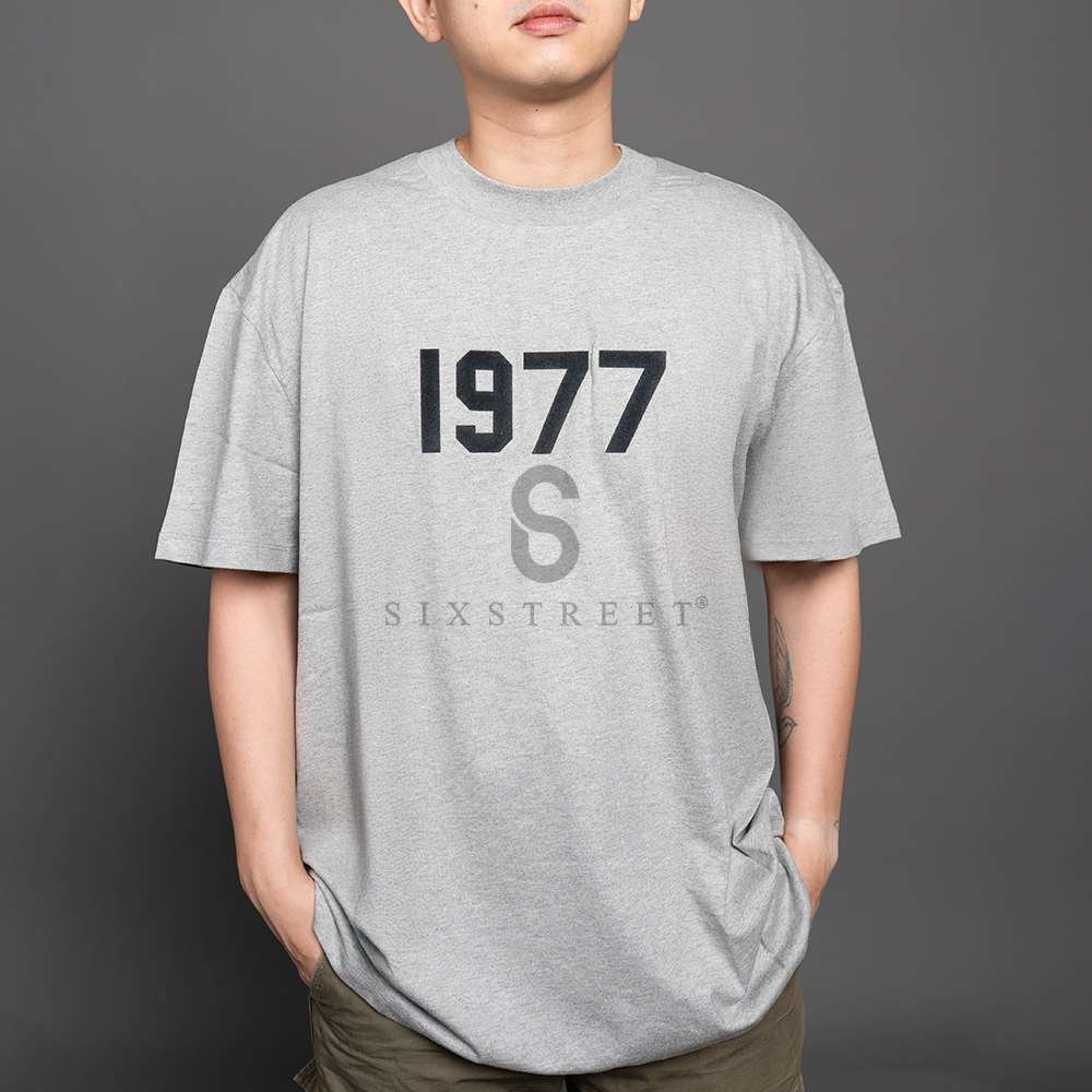 ESSENTIAL Tee 1977 Dark Oatmeal