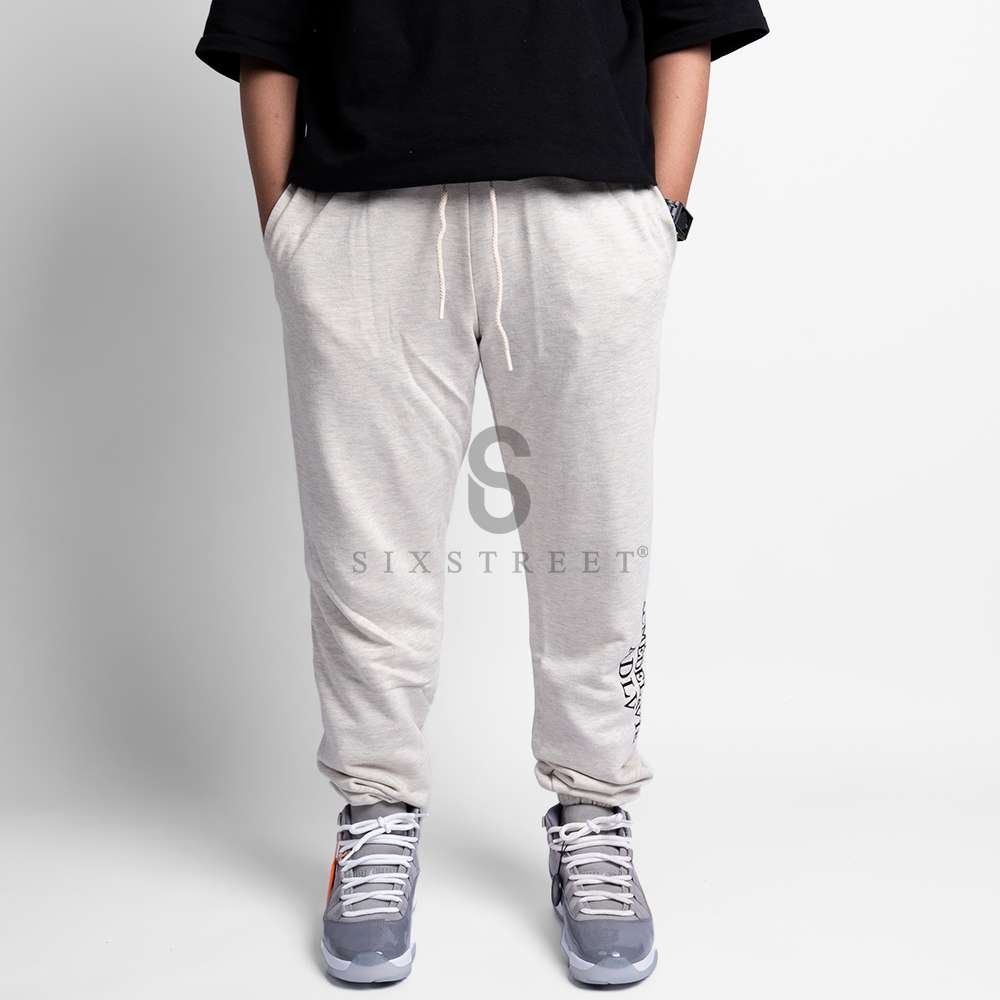 ADLV Pants Essential Logo Oatmeal