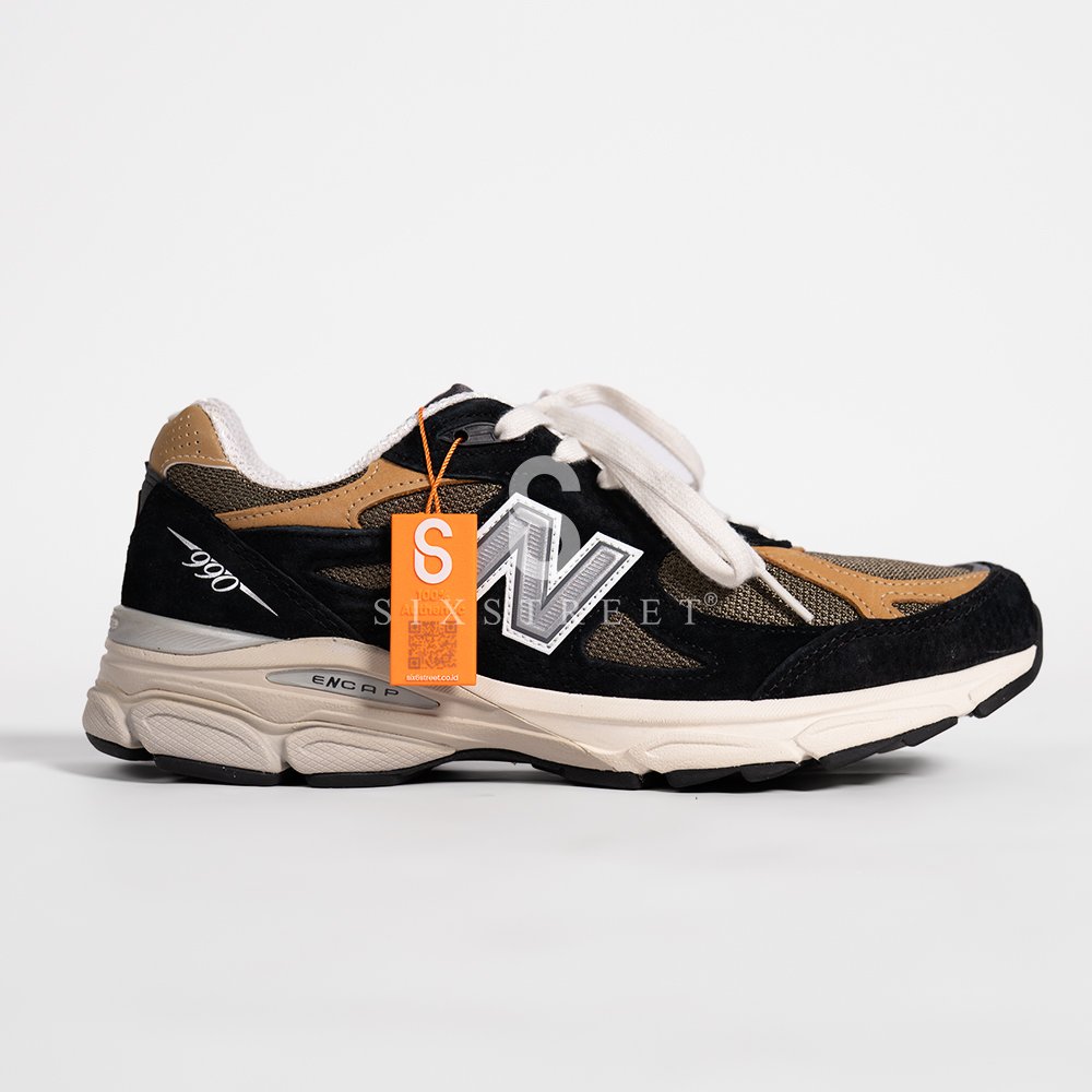 New Balance 990v3 MiUSA Teddy Santis Black Tan M990BB3