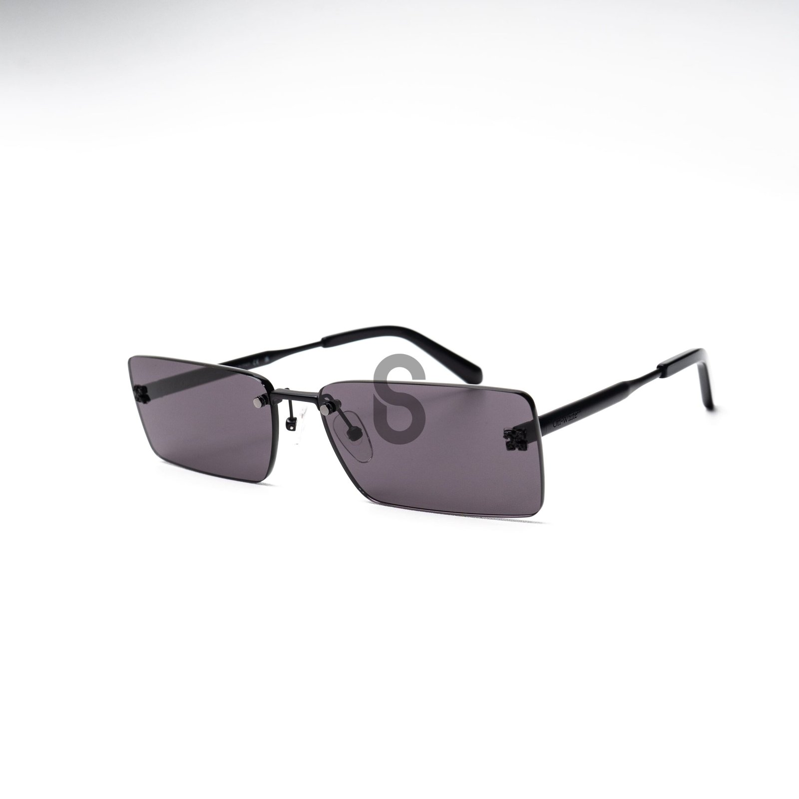 OFF WHITE Sunglasses Riccione Black