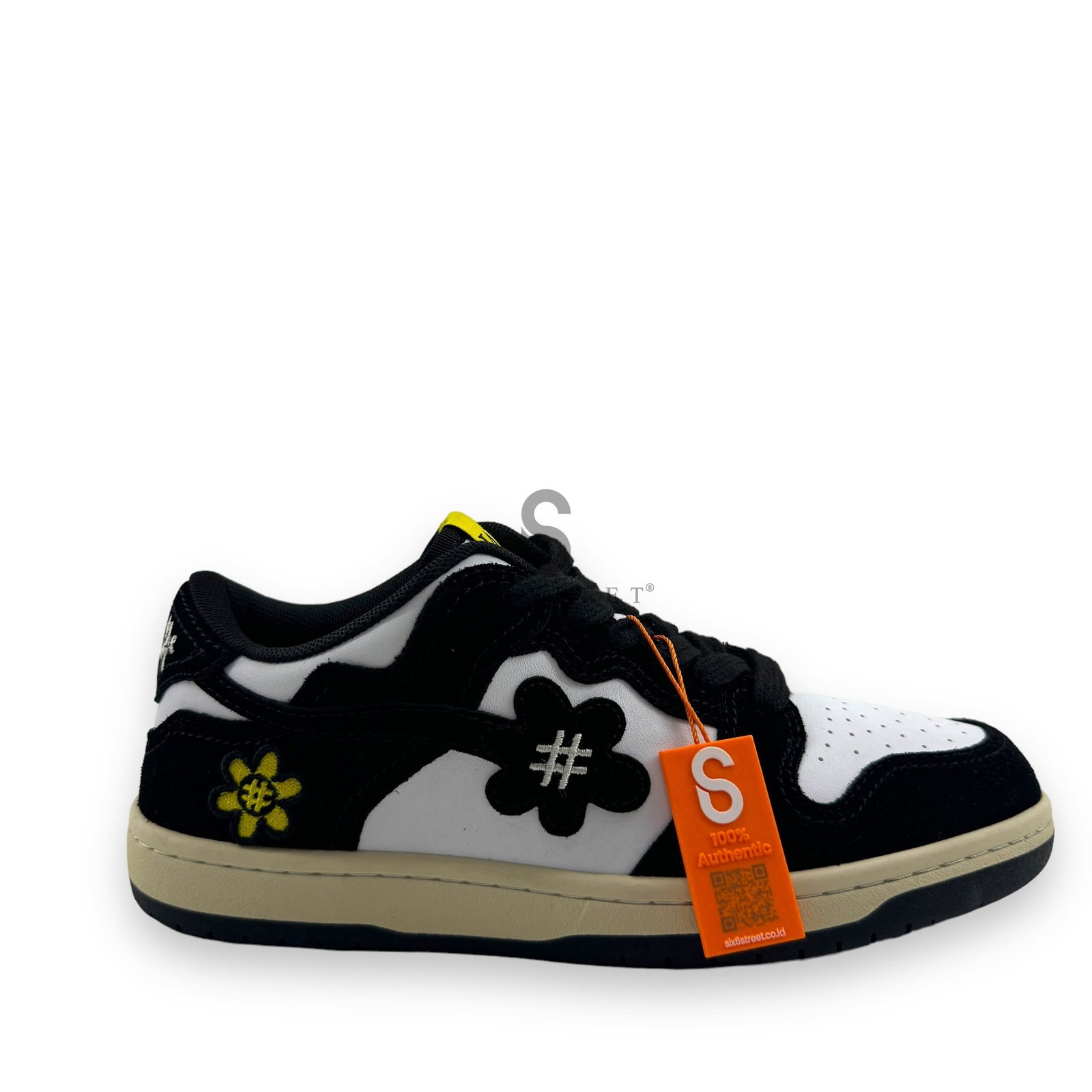 Water The Plant Mono Black White WTPS11852001