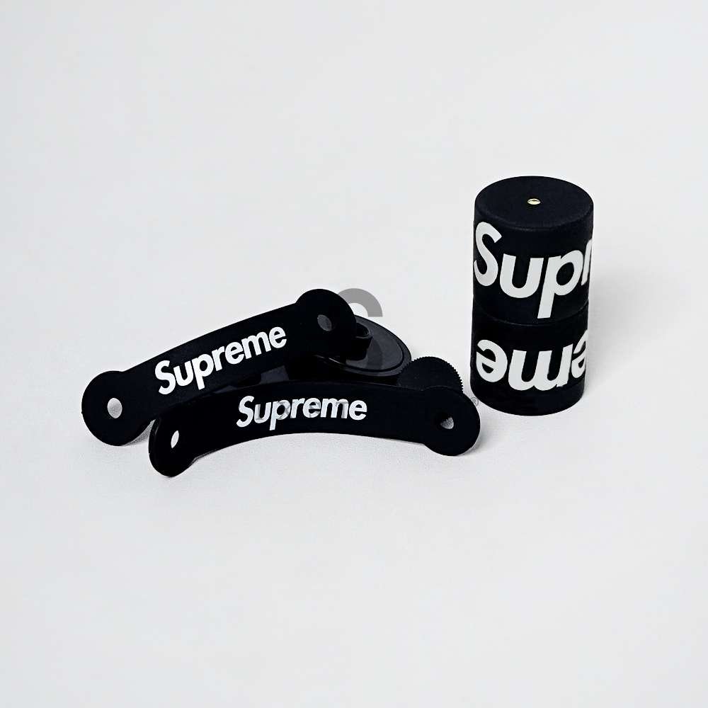 SUPREME x Lucetta Magnetic Light Black
