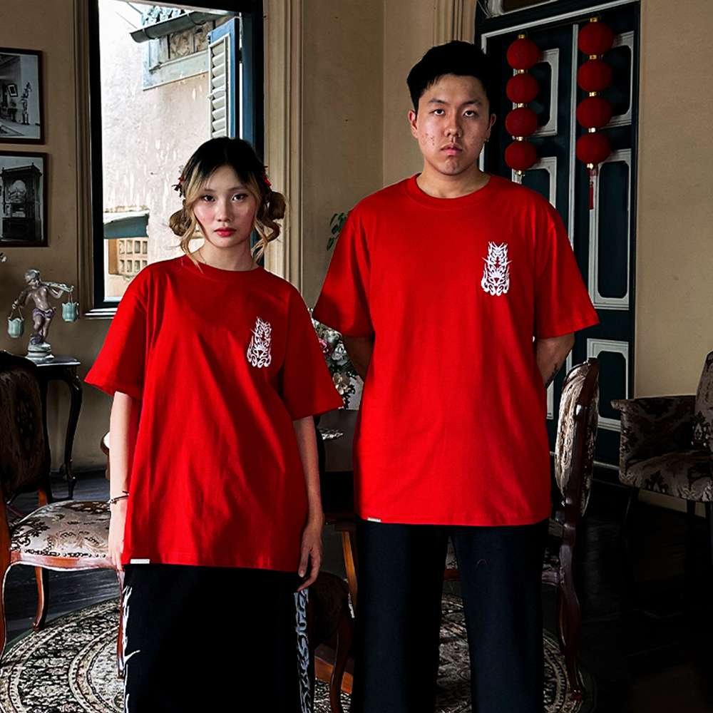 SIXSTREET Tee Fiery Horse Red