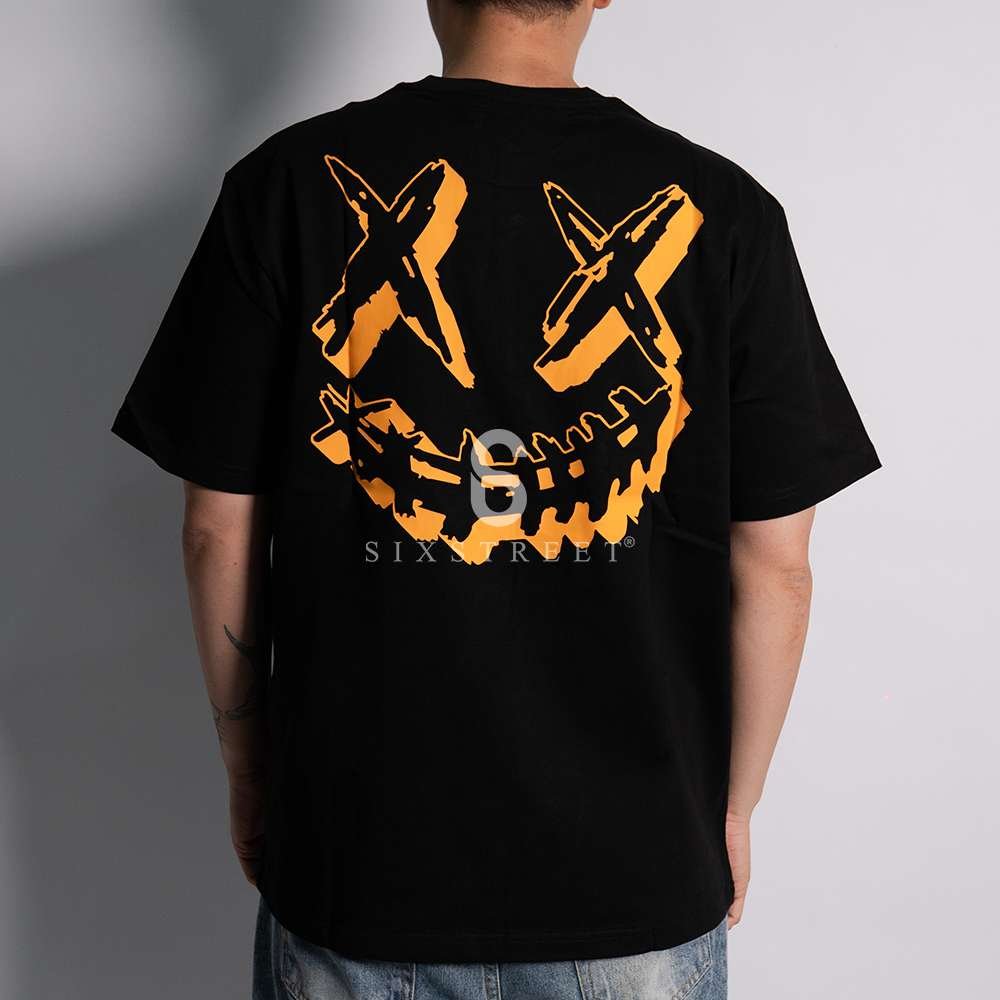 RIC Tee Vintage Ripped Smiley Black