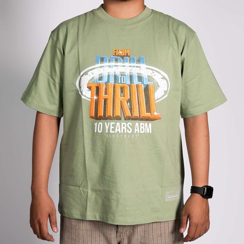 SIXSTREET KIDS Tee x ABM From Drill To Thrill Green